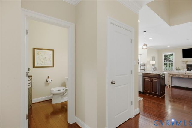 11920 Montfort Cir, Glen Allen, VA 23059