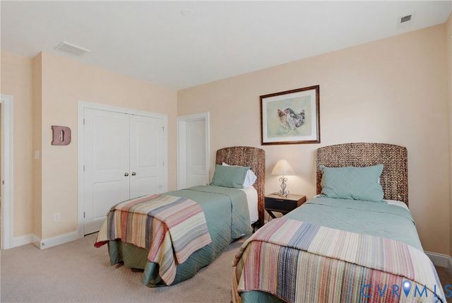 11920 Montfort Cir, Glen Allen, VA 23059