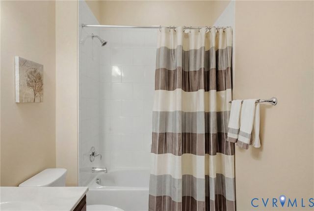 11920 Montfort Cir, Glen Allen, VA 23059