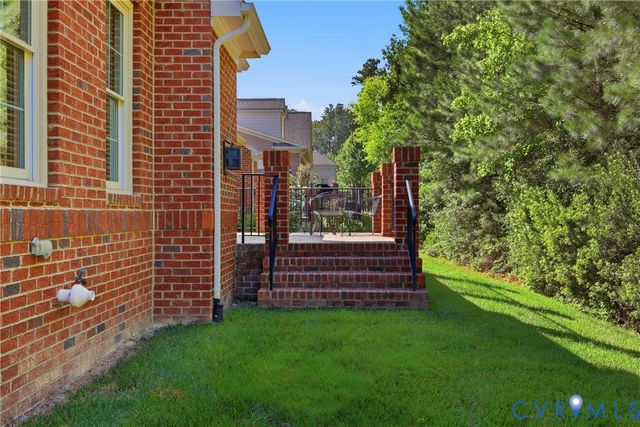 11920 Montfort Cir, Glen Allen, VA 23059