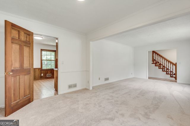 1534 Country Squire Court, Decatur, GA 30033