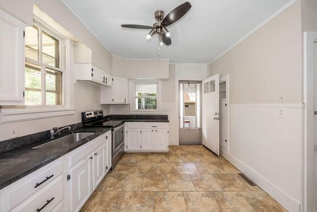 101 BLUFF Street, Council Bluffs, IA 51503