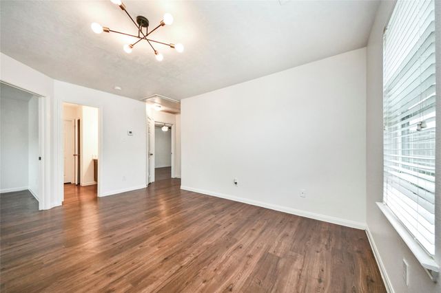 22215 Queenbury Hills Drive, Houston, TX 77073