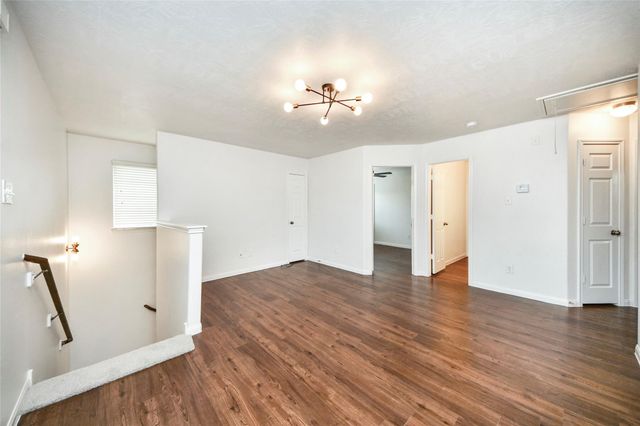 22215 Queenbury Hills Drive, Houston, TX 77073