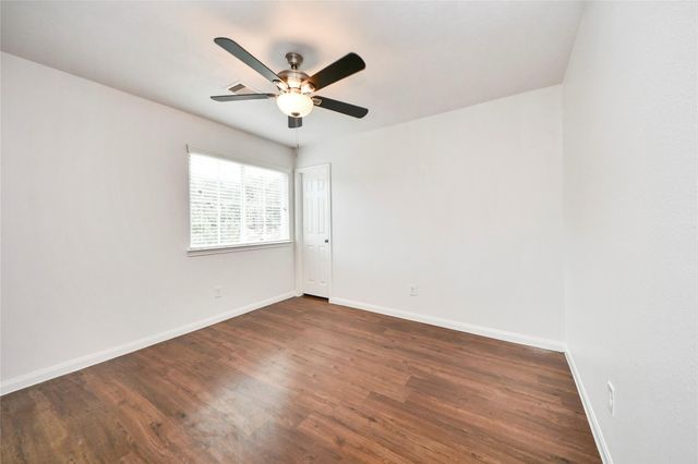 22215 Queenbury Hills Drive, Houston, TX 77073