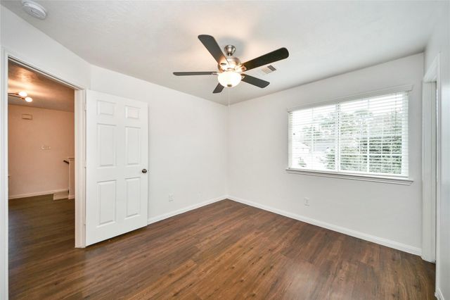 22215 Queenbury Hills Drive, Houston, TX 77073