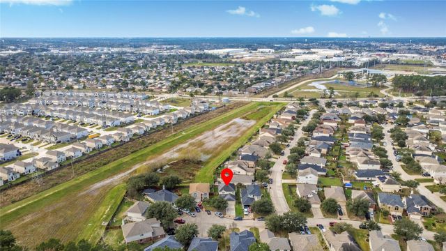 22215 Queenbury Hills Drive, Houston, TX 77073