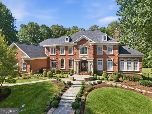 3002 APPLE BROOK LN, Oakton, VA 22124