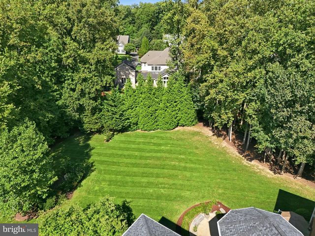 3002 APPLE BROOK LN, Oakton, VA 22124