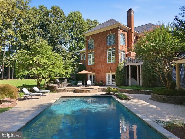 3002 APPLE BROOK LN, Oakton, VA 22124