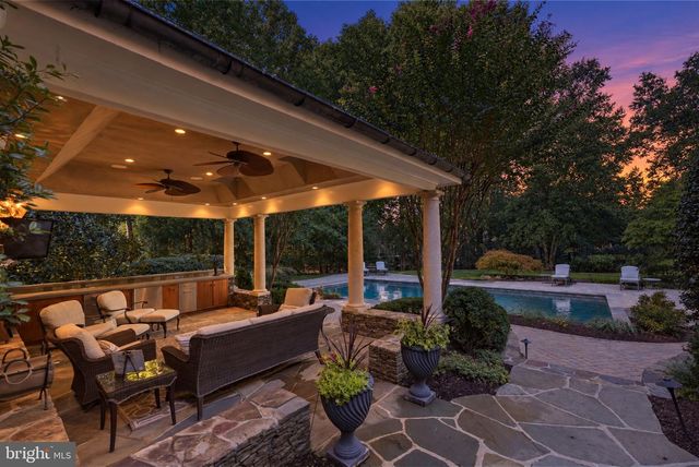 3002 APPLE BROOK LN, Oakton, VA 22124