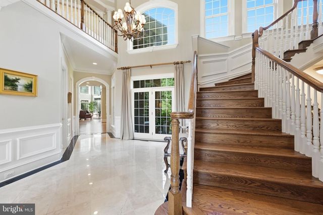 3002 APPLE BROOK LN, Oakton, VA 22124