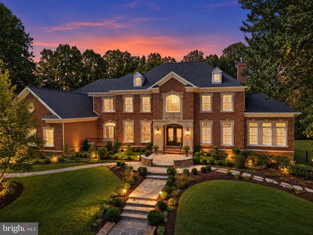 3002 APPLE BROOK LN, Oakton, VA 22124