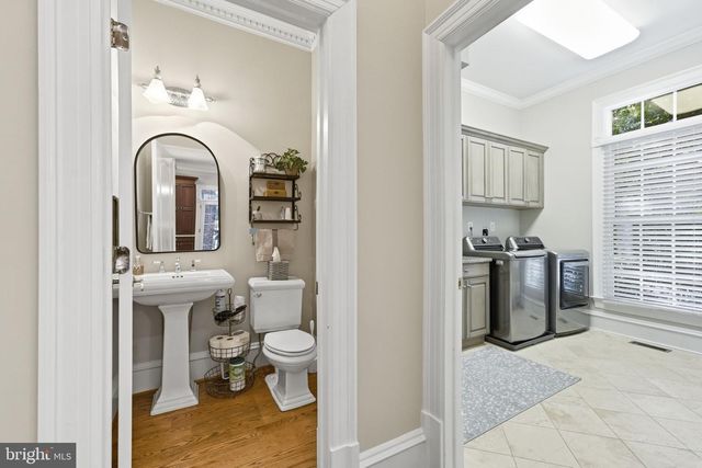 3002 APPLE BROOK LN, Oakton, VA 22124