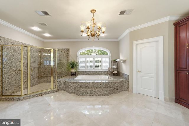 3002 APPLE BROOK LN, Oakton, VA 22124