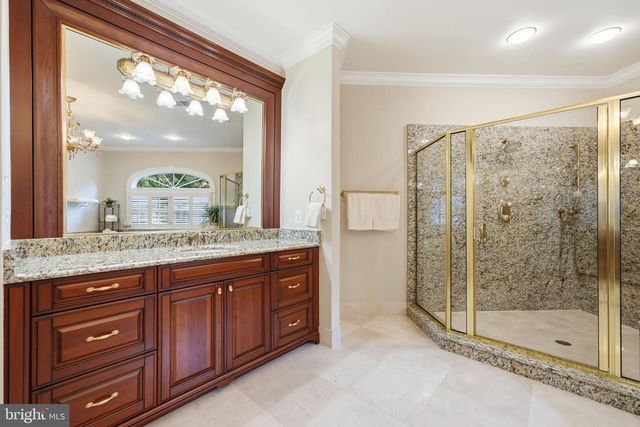 3002 APPLE BROOK LN, Oakton, VA 22124