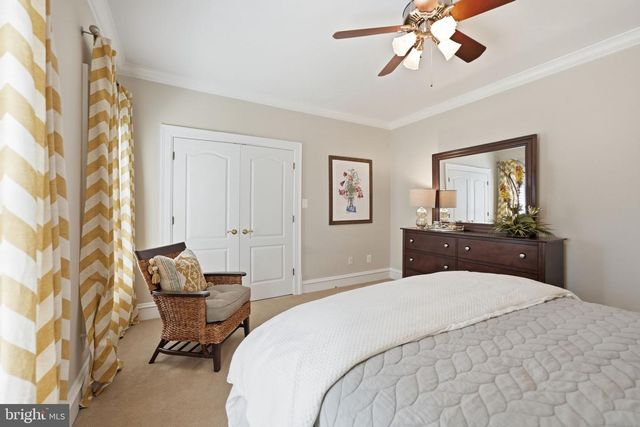 3002 APPLE BROOK LN, Oakton, VA 22124