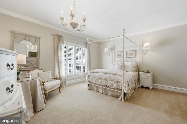 3002 APPLE BROOK LN, Oakton, VA 22124