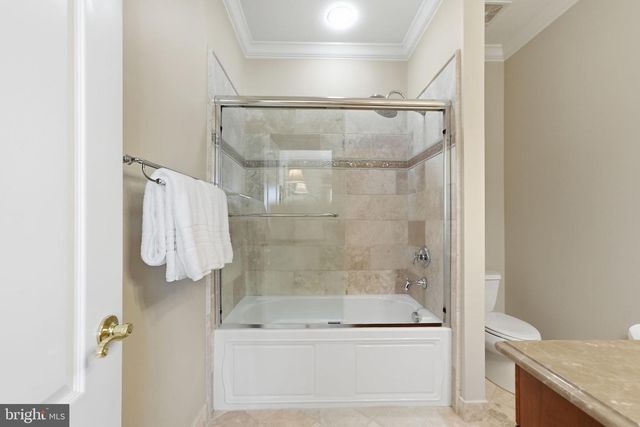 3002 APPLE BROOK LN, Oakton, VA 22124
