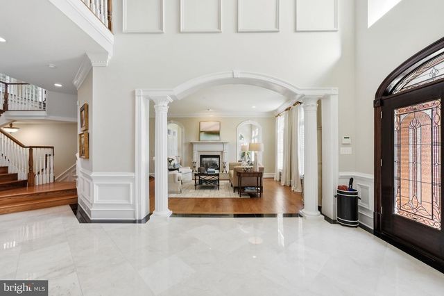 3002 APPLE BROOK LN, Oakton, VA 22124
