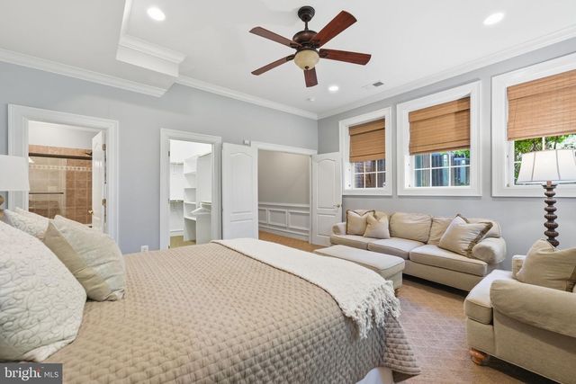3002 APPLE BROOK LN, Oakton, VA 22124