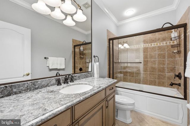 3002 APPLE BROOK LN, Oakton, VA 22124
