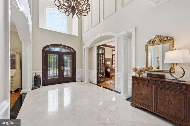 3002 APPLE BROOK LN, Oakton, VA 22124