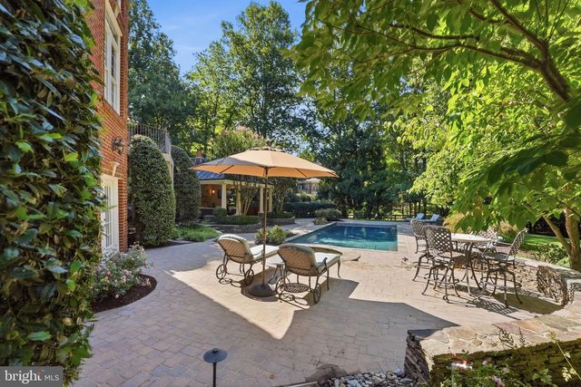 3002 APPLE BROOK LN, Oakton, VA 22124