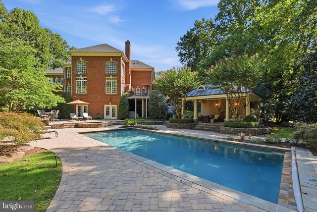 3002 APPLE BROOK LN, Oakton, VA 22124