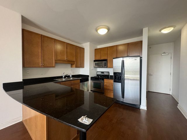 1101 S STATE Street 1406, Chicago, IL 60605