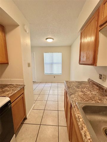 4322 Gillis ST 105, Austin, TX 78745