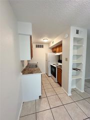 4322 Gillis ST 105, Austin, TX 78745