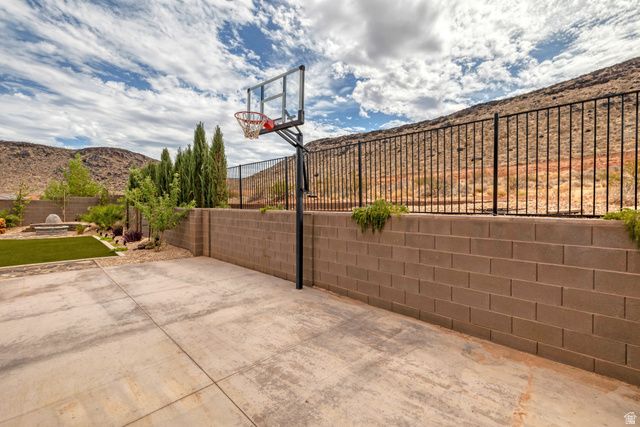 2591 S 3200 W, Hurricane, UT 84737