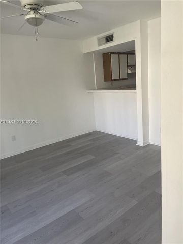 15290 SW 106th Ln 308, Miami, FL 33196