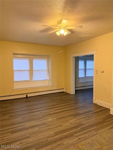 1830 Corning Avenue, Cleveland, OH 44109