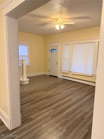 1830 Corning Avenue, Cleveland, OH 44109