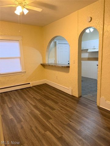 1830 Corning Avenue, Cleveland, OH 44109