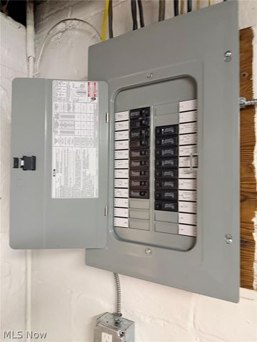 1830 Corning Avenue, Cleveland, OH 44109