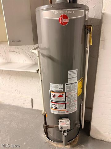 1830 Corning Avenue, Cleveland, OH 44109