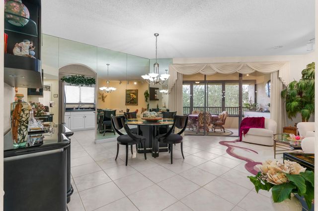 7546 La Paz Blvd 405, Boca Raton, FL 33433