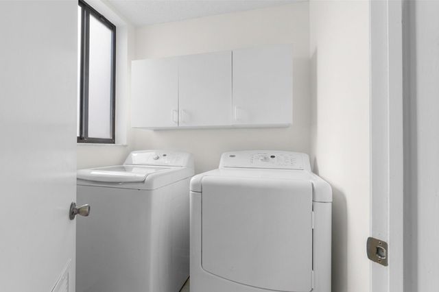 7546 La Paz Blvd 405, Boca Raton, FL 33433