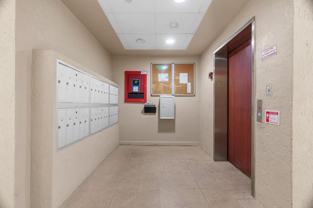 7546 La Paz Blvd 405, Boca Raton, FL 33433