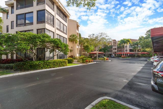 7546 La Paz Blvd 405, Boca Raton, FL 33433