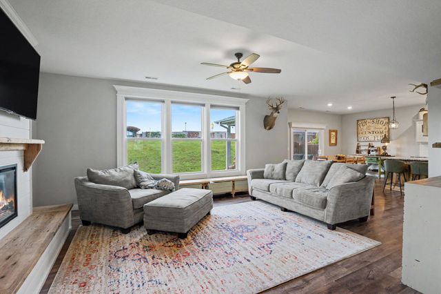 3401 MUIRWOOD CT, Columbia, MO 65202