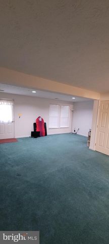 8550 PARAGON CT, Upper Marlboro, MD 20772