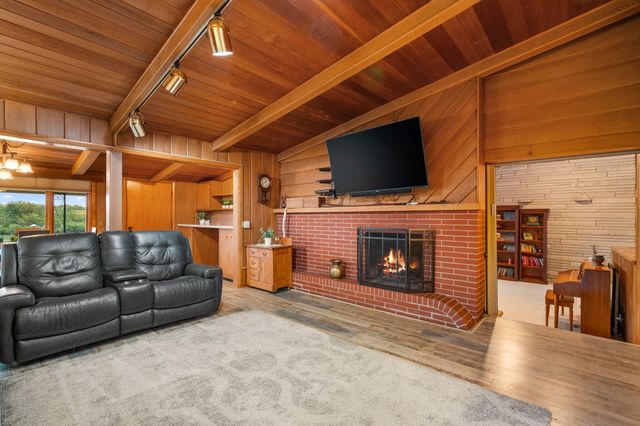 15221 Colfax Street, Lowell, IN 46356