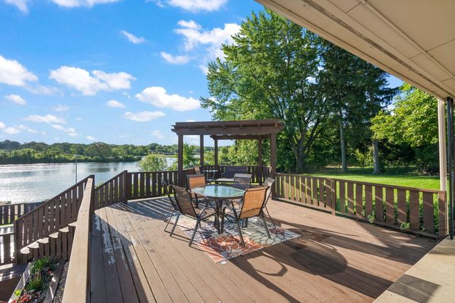 15221 Colfax Street, Lowell, IN 46356