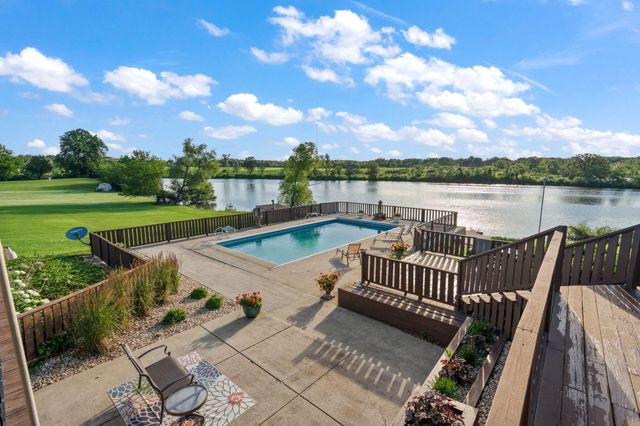 15221 Colfax Street, Lowell, IN 46356