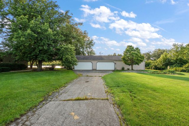 15221 Colfax Street, Lowell, IN 46356