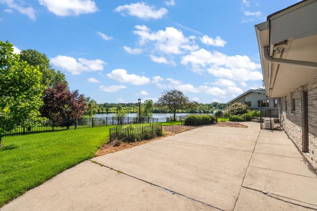 15221 Colfax Street, Lowell, IN 46356